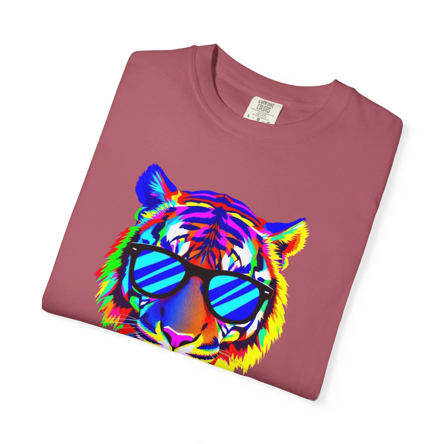Vibrant Tiger Graphic T-Shirt - Unisex, Cool & Colorful Design