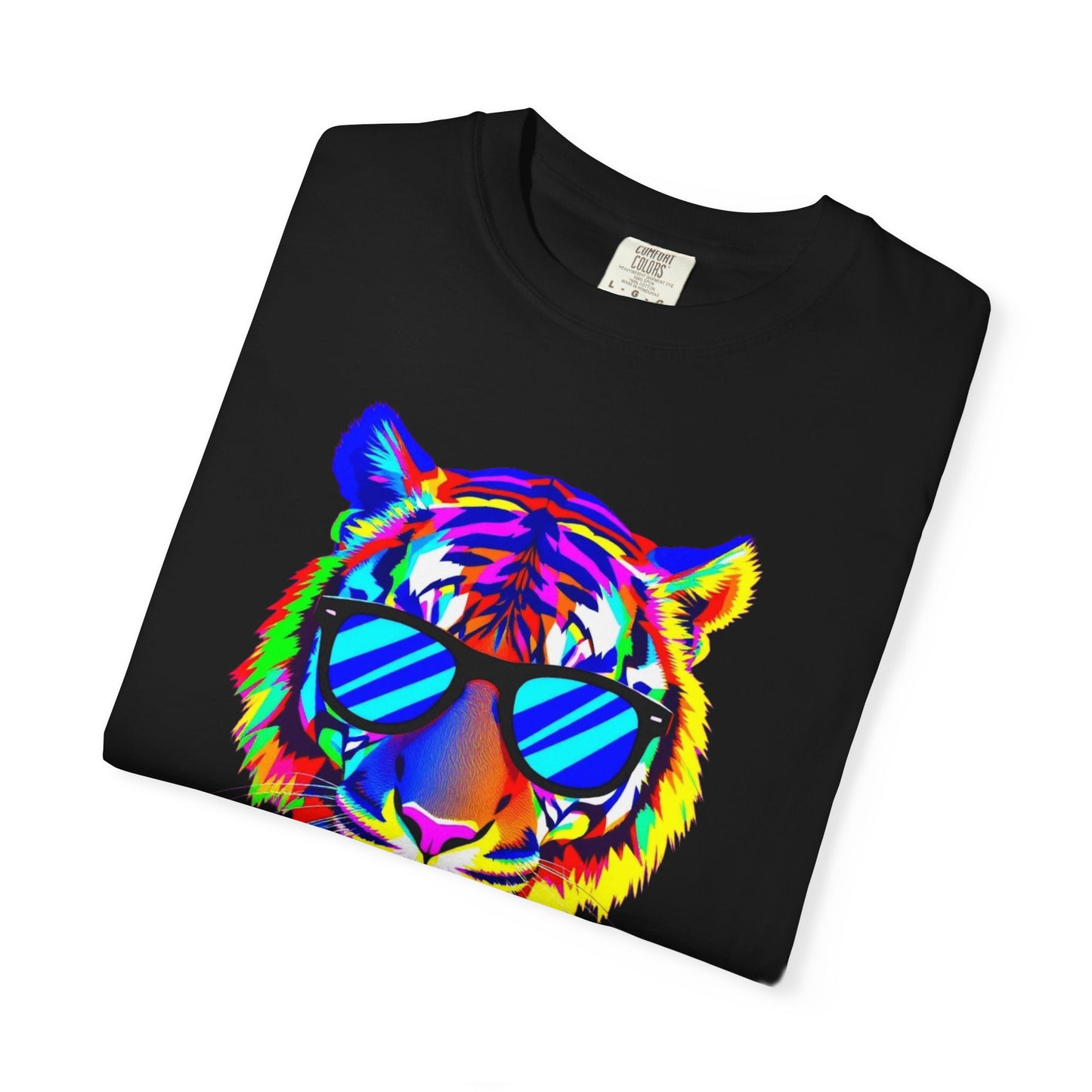 Vibrant Tiger Graphic T-Shirt - Unisex, Cool & Colorful Design