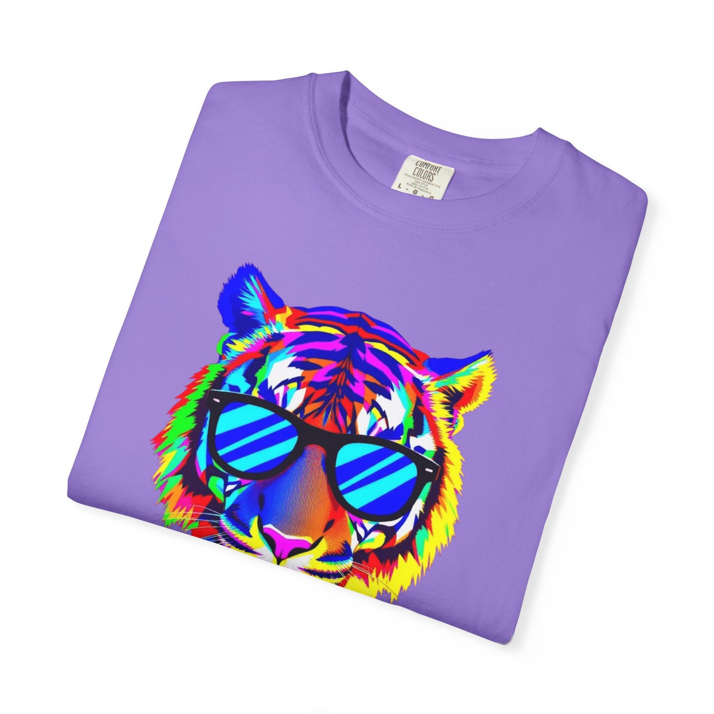 Vibrant Tiger Graphic T-Shirt - Unisex, Cool & Colorful Design