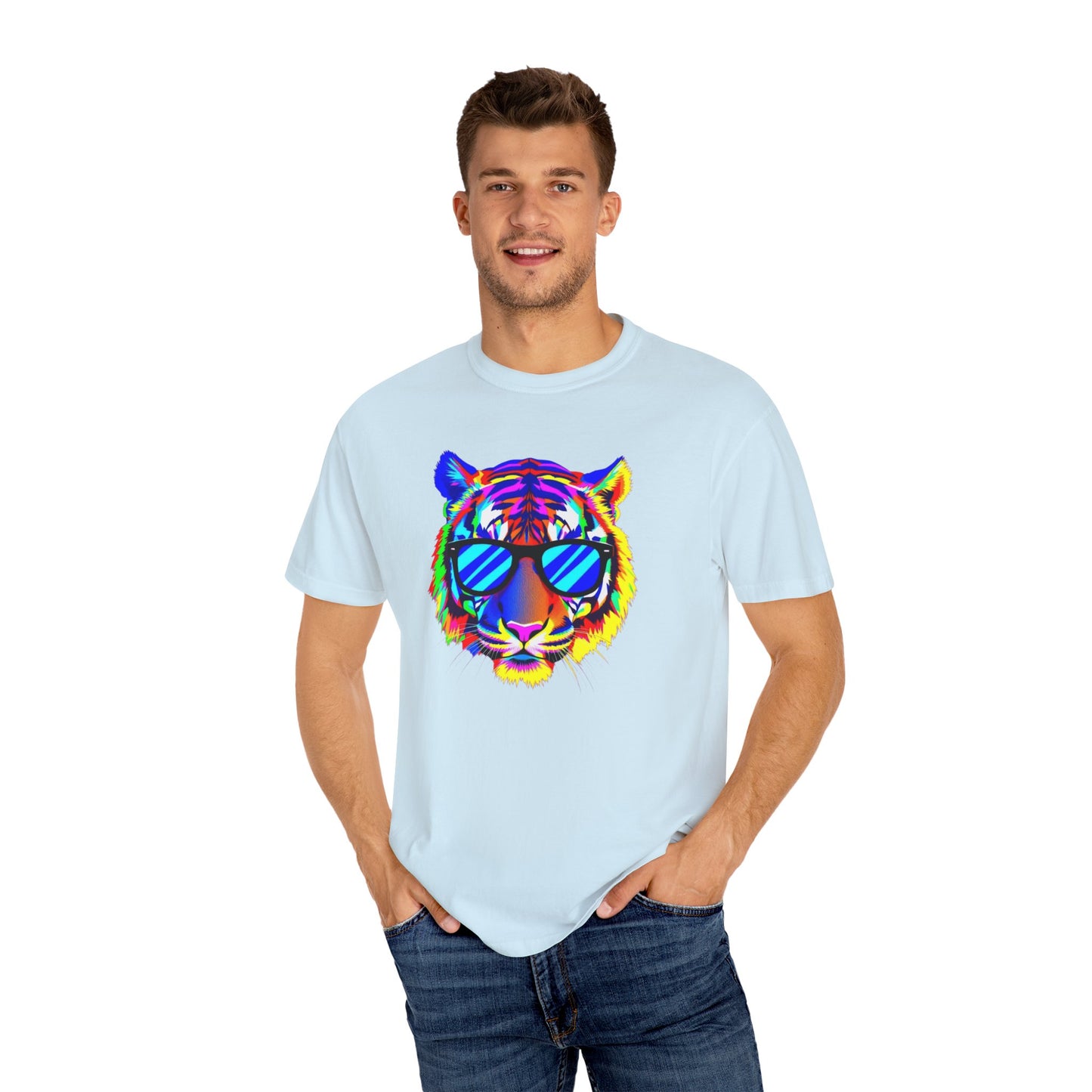 Vibrant Tiger Graphic T-Shirt - Unisex, Cool & Colorful Design