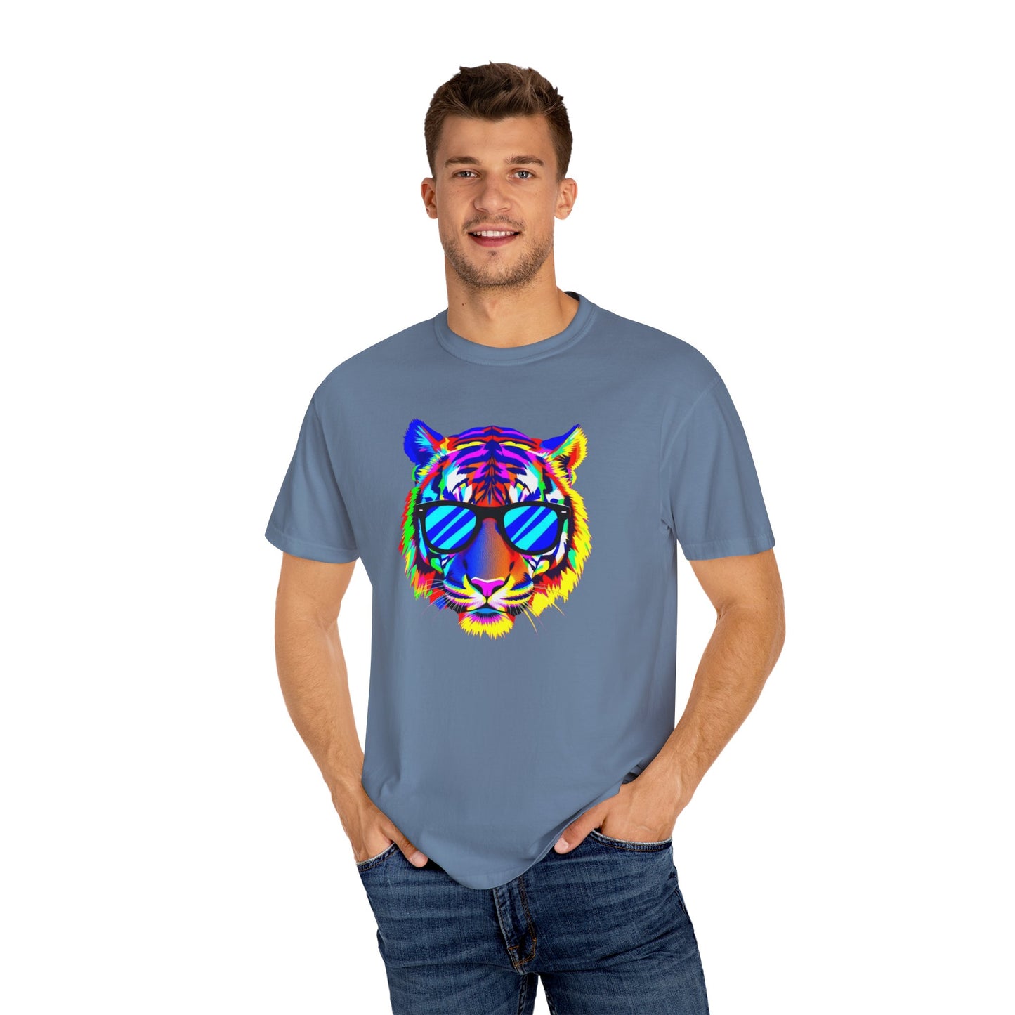 Vibrant Tiger Graphic T-Shirt - Unisex, Cool & Colorful Design