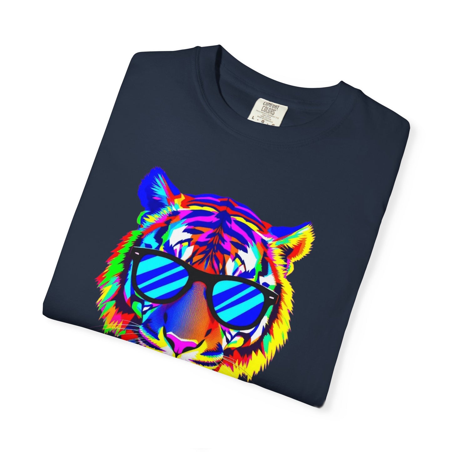 Vibrant Tiger Graphic T-Shirt - Unisex, Cool & Colorful Design