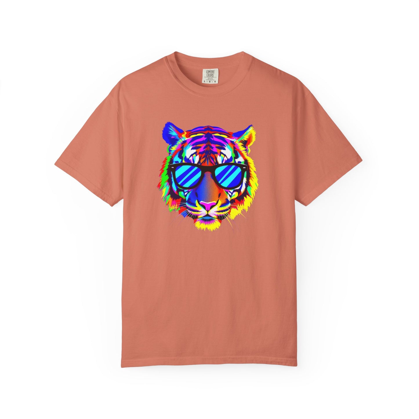 Vibrant Tiger Graphic T-Shirt - Unisex, Cool & Colorful Design