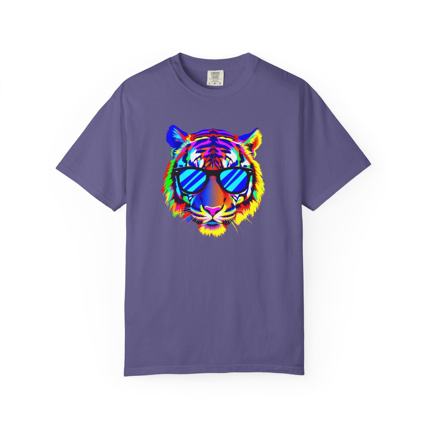 Vibrant Tiger Graphic T-Shirt - Unisex, Cool & Colorful Design