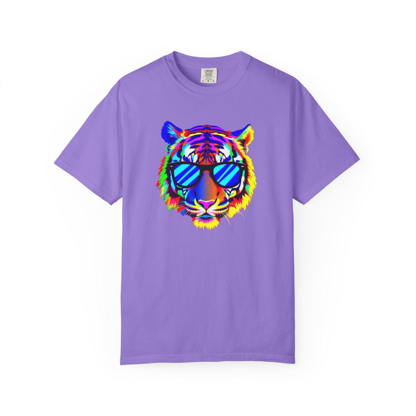 Vibrant Tiger Graphic T-Shirt - Unisex, Cool & Colorful Design