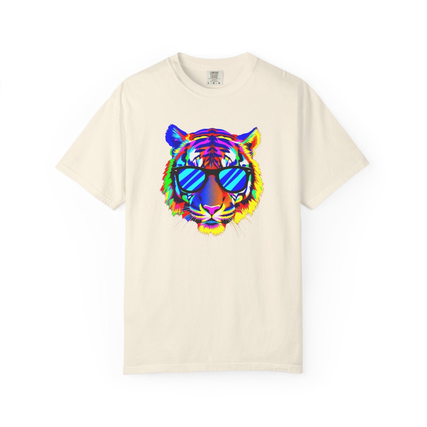Vibrant Tiger Graphic T-Shirt - Unisex, Cool & Colorful Design