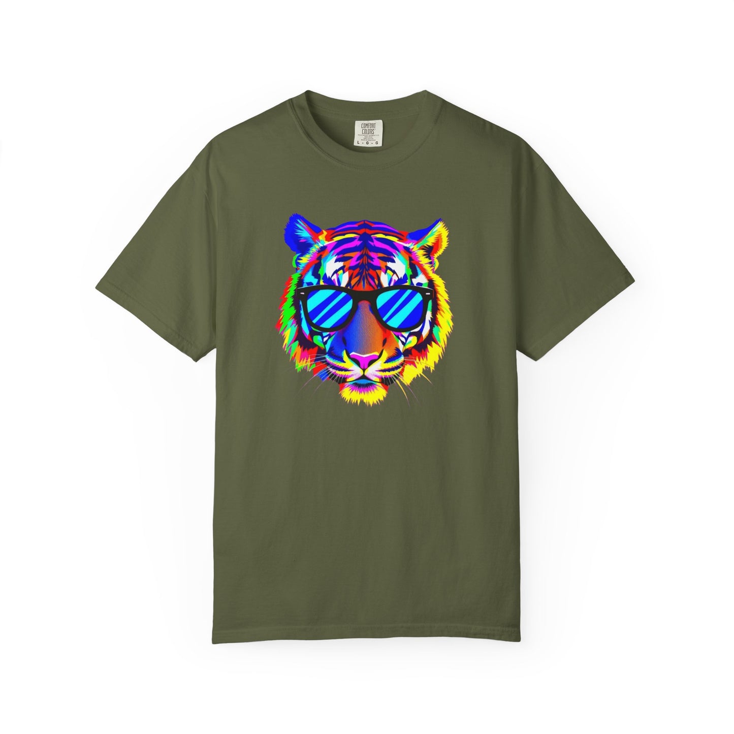 Vibrant Tiger Graphic T-Shirt - Unisex, Cool & Colorful Design