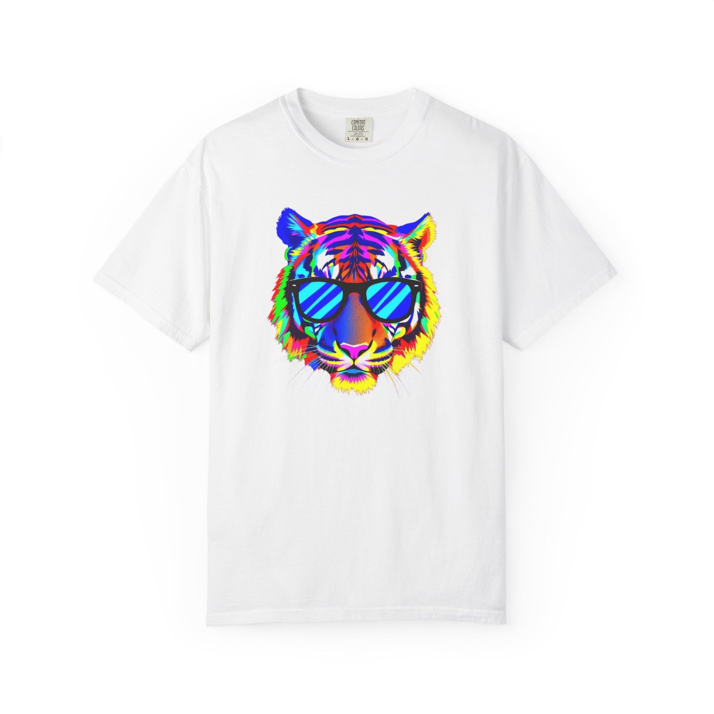 Vibrant Tiger Graphic T-Shirt - Unisex, Cool & Colorful Design