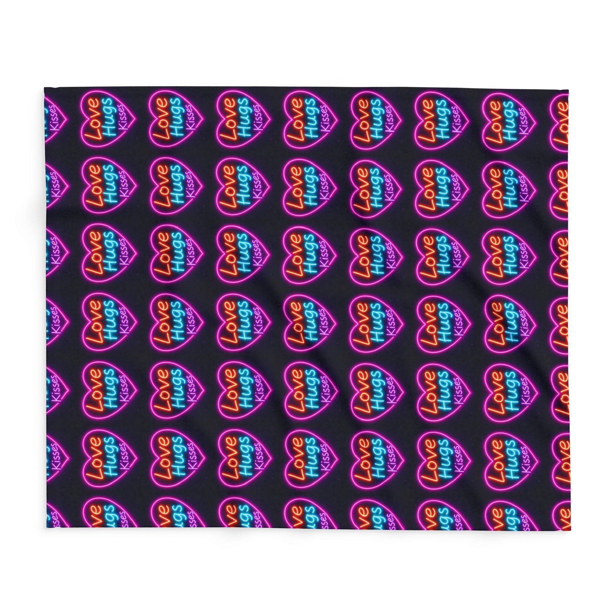 Vibrant Love Hugs Fleece Blanket - Cozy Heart Design for Comfort and Warmth