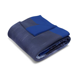 Serene Arctic Fleece Blanket, Cozy Throw, Mountainscape Decor, Hiking Gift, Winter Home Accent, Adventure Blanket, Gift for Outdoorsy