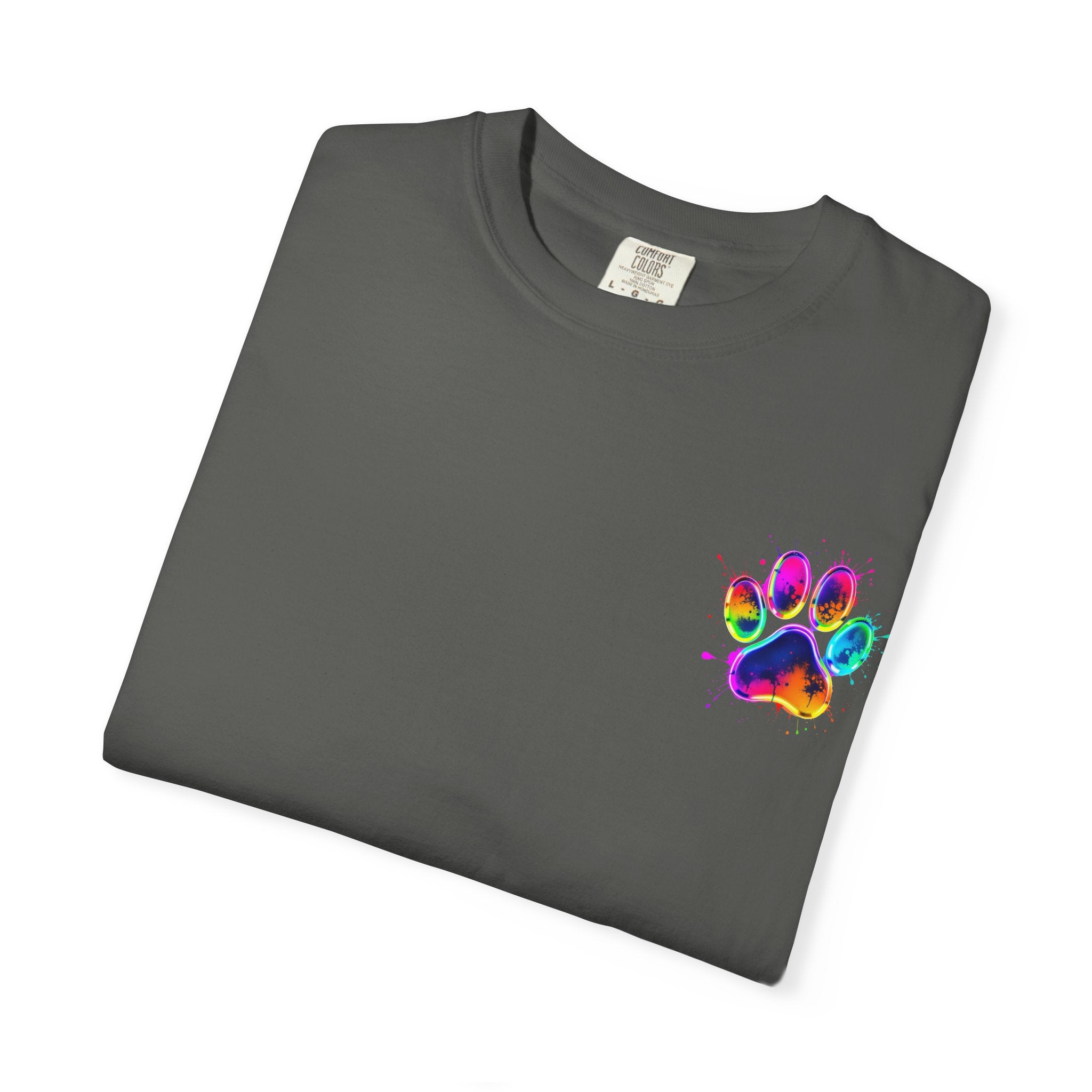 Paw print Graphic T-Shirt, Unisex Vintage Tee, Perfect for Festivals, Beach Days, and Casual Wear, Gift for Sun Lovers