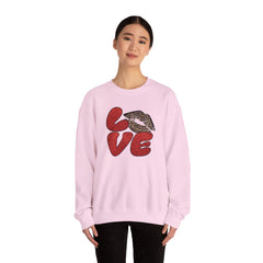 Love Graphic Sweatshirt, Cozy Crewneck for Couples, Valentine's Day Gift, Trendy Casual Wear, Fashionable Lounge Top