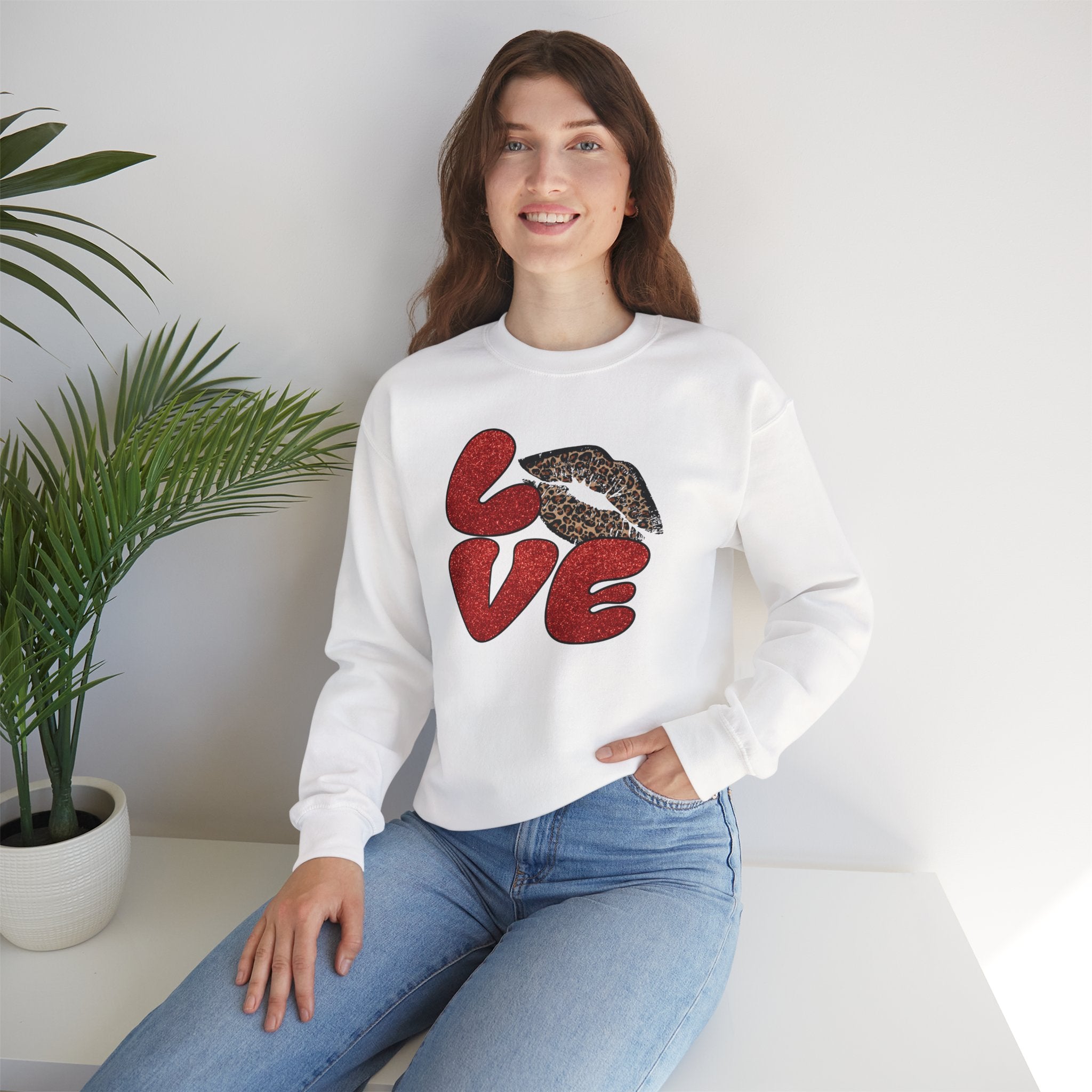 Love Graphic Sweatshirt, Cozy Crewneck for Couples, Valentine's Day Gift, Trendy Casual Wear, Fashionable Lounge Top
