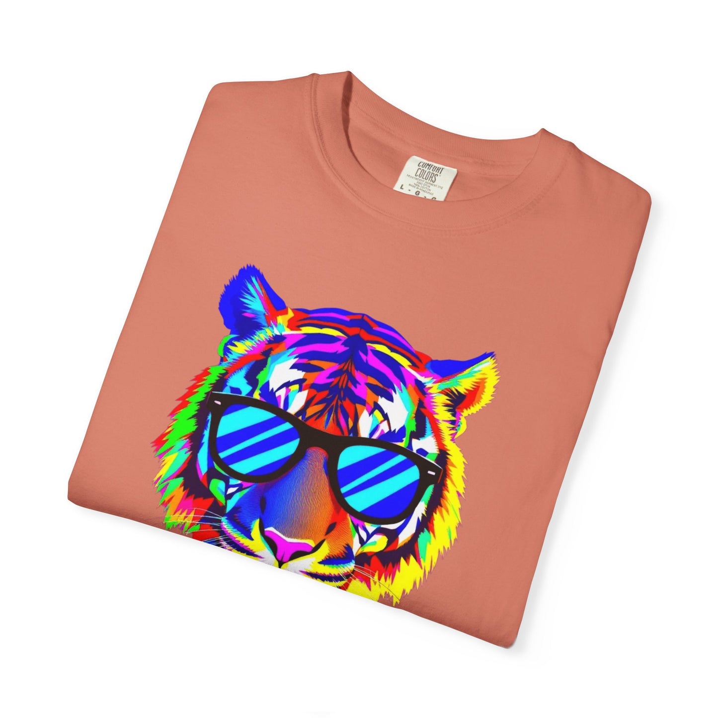 Vibrant Tiger Graphic T-Shirt - Unisex, Cool & Colorful Design