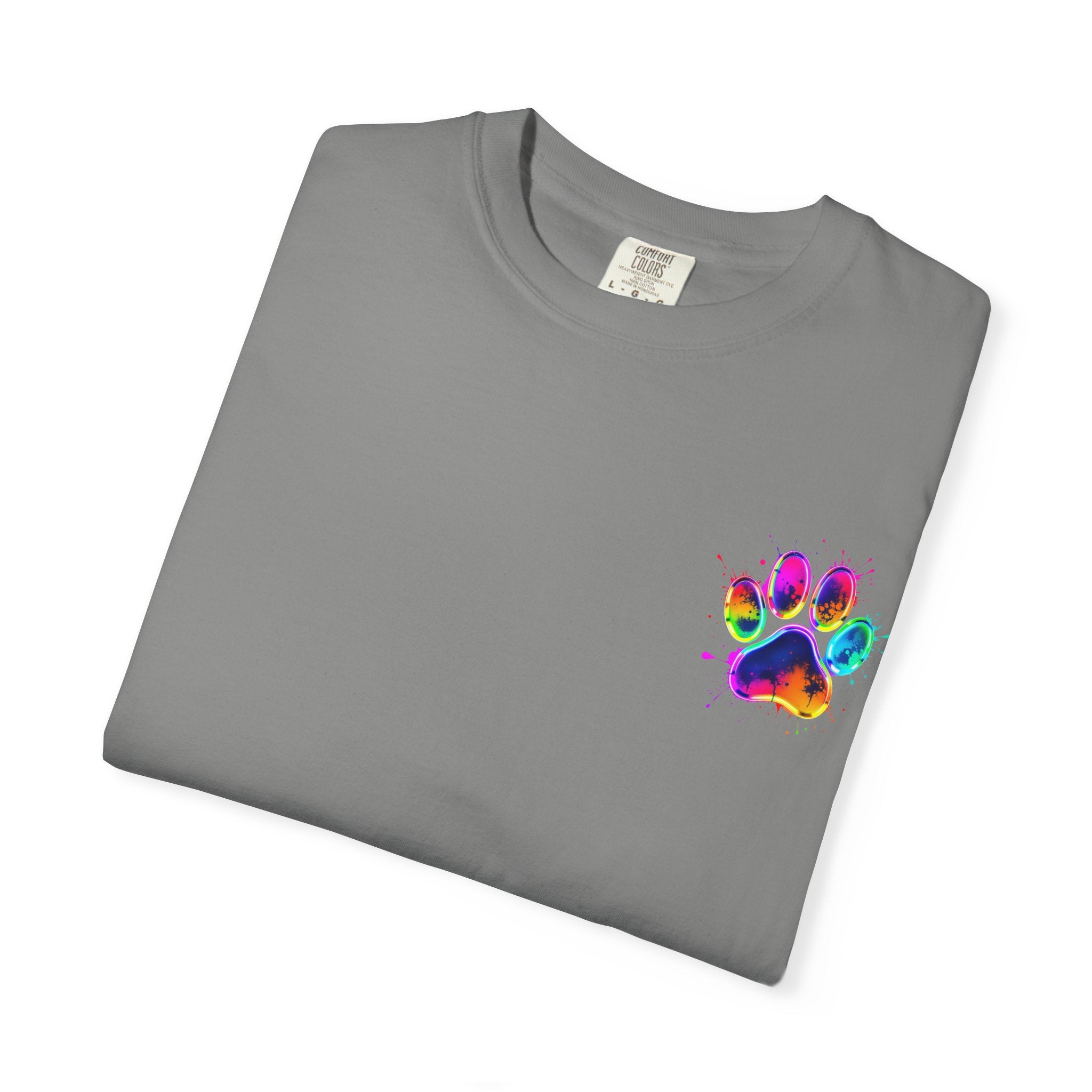 Paw print Graphic T-Shirt, Unisex Vintage Tee, Perfect for Festivals, Beach Days, and Casual Wear, Gift for Sun Lovers