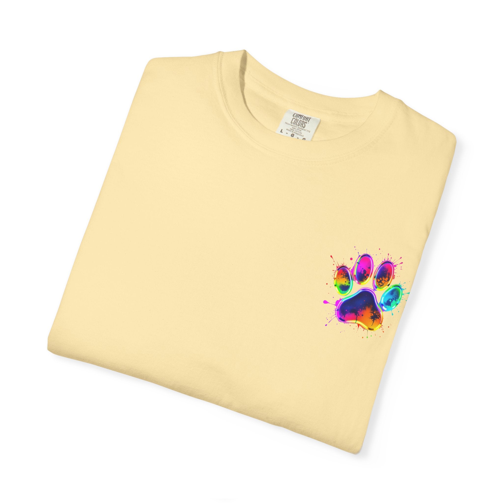 Paw print Graphic T-Shirt, Unisex Vintage Tee, Perfect for Festivals, Beach Days, and Casual Wear, Gift for Sun Lovers