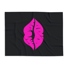 Chic Kiss Design Fleece Blanket, Cozy Throw Blanket, Glam Decor, Romantic Gift, Valentine's Day, Bedroom Essential, Unique Blanket
