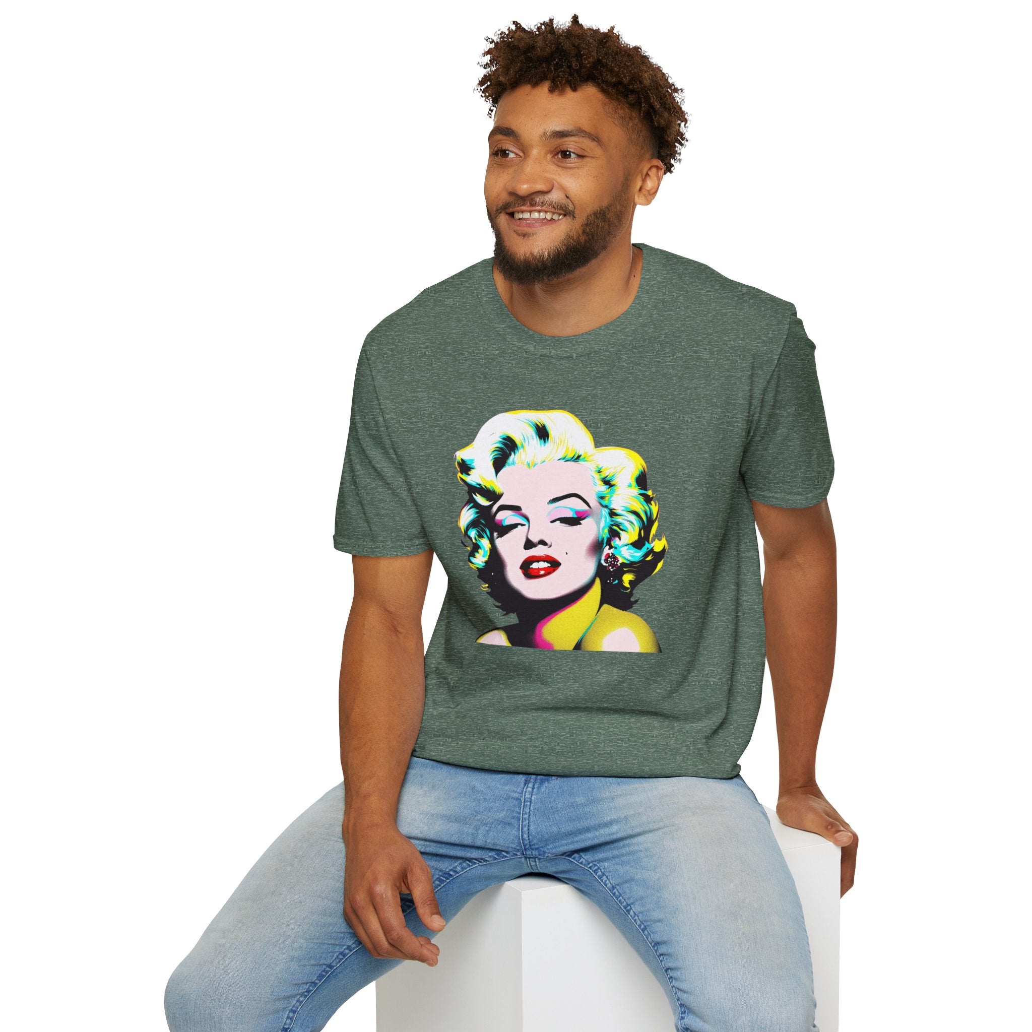 Pop Art Marilyn Monroe Unisex T-Shirt, Retro Tee, Vintage Style Shirt, Gift for Her, 90s Nostalgia Fashion