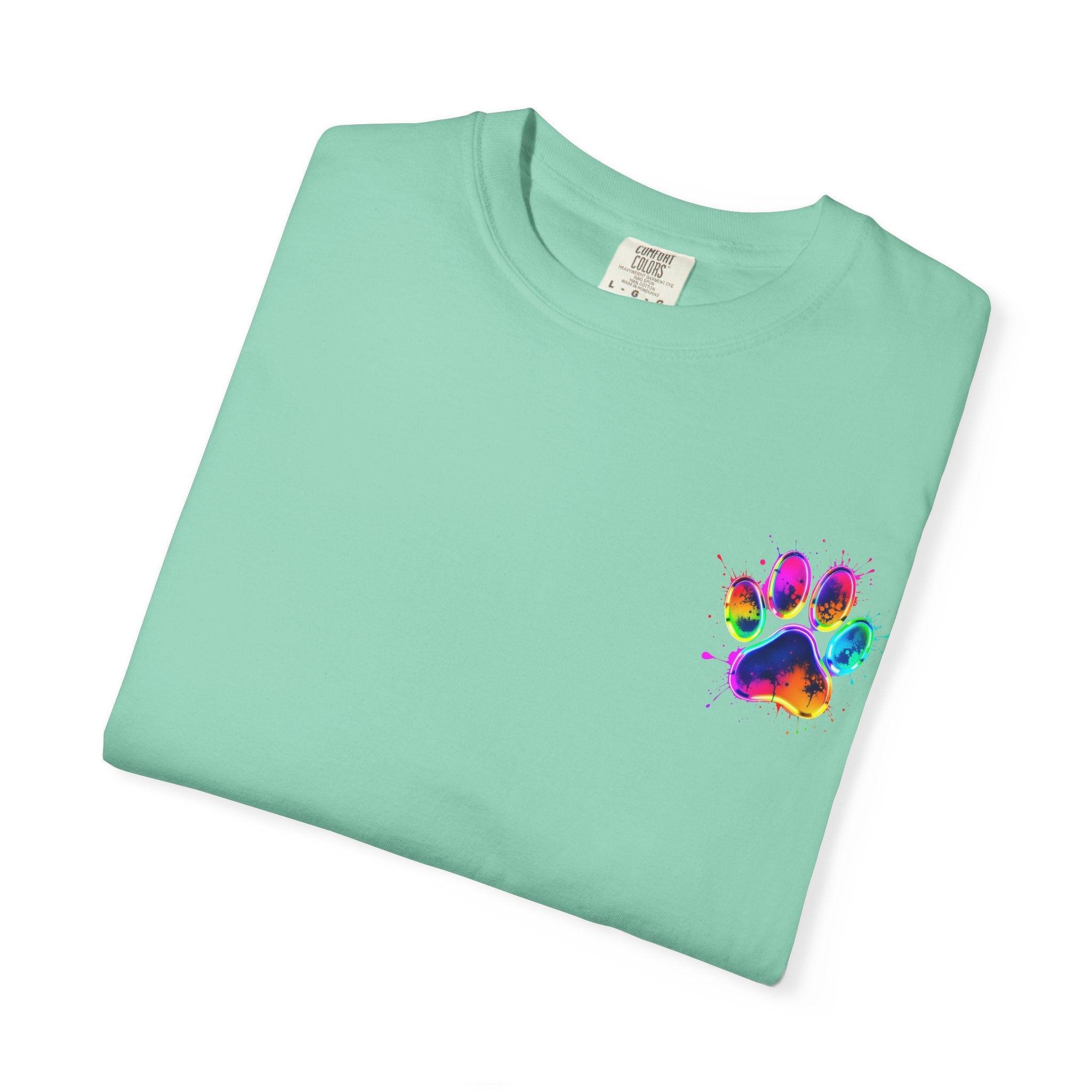 Paw print Graphic T-Shirt, Unisex Vintage Tee, Perfect for Festivals, Beach Days, and Casual Wear, Gift for Sun Lovers