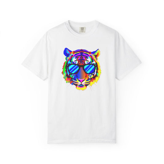 Vibrant Tiger Graphic T-Shirt - Unisex, Cool & Colorful Design