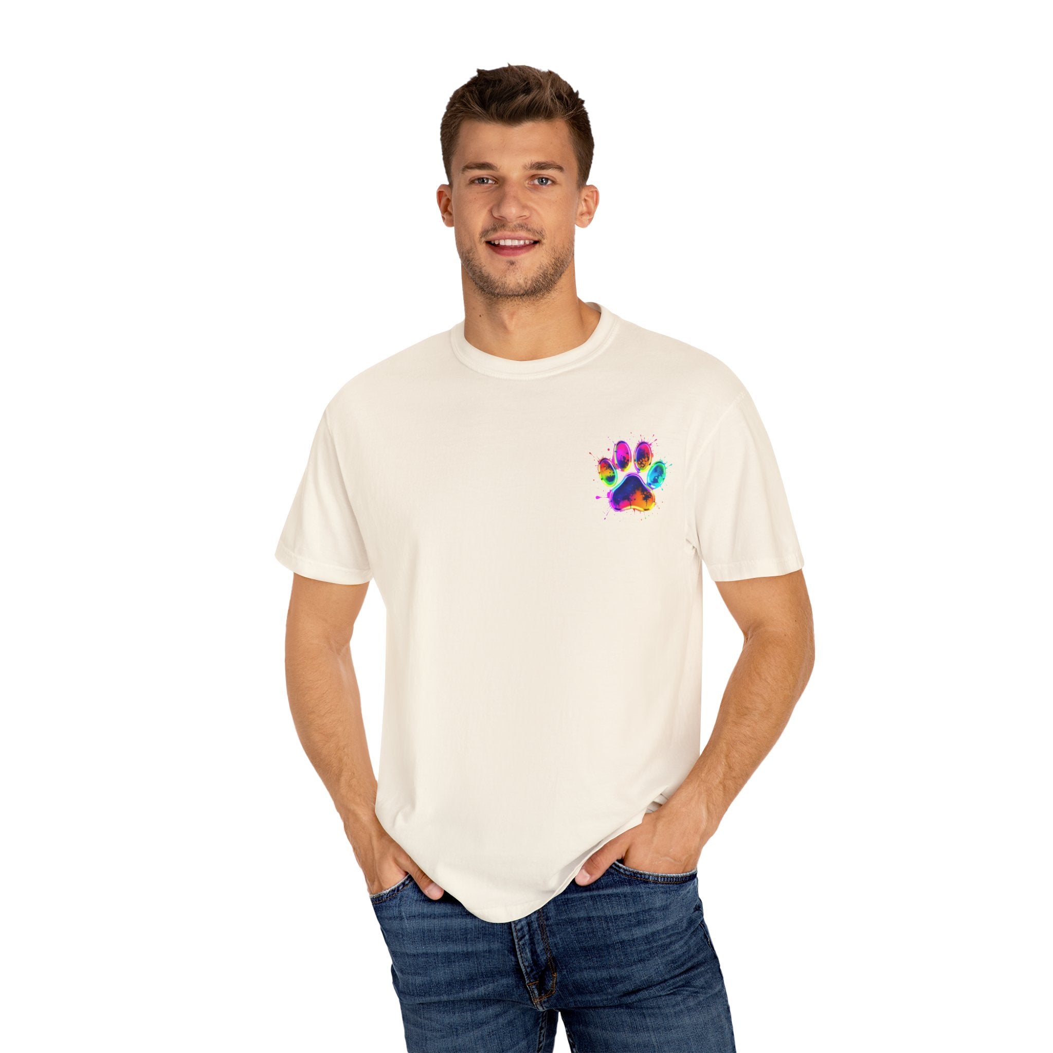 Paw print Graphic T-Shirt, Unisex Vintage Tee, Perfect for Festivals, Beach Days, and Casual Wear, Gift for Sun Lovers