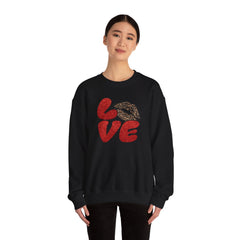 Love Graphic Sweatshirt, Cozy Crewneck for Couples, Valentine's Day Gift, Trendy Casual Wear, Fashionable Lounge Top